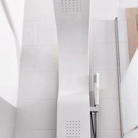 아파트 Cozy In 48 M² With Shared Sauna 킨타 두 안주